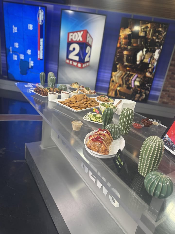 Bueno Tacos | Highland MI cover