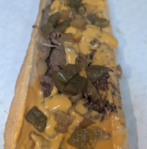 Hungrys Cheesesteak food truck - Image 1