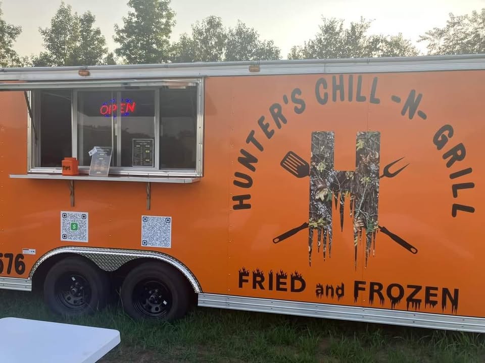 Hunter's Chill -N- Grill LLC | Mayflower AR cover