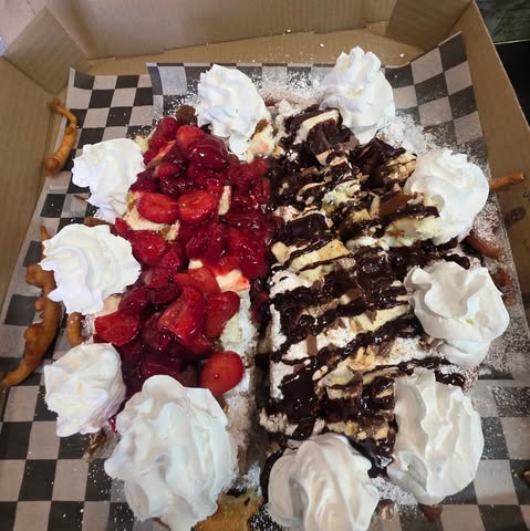 Let's Get Fried Food Truck | Madisonville KY - Image 1